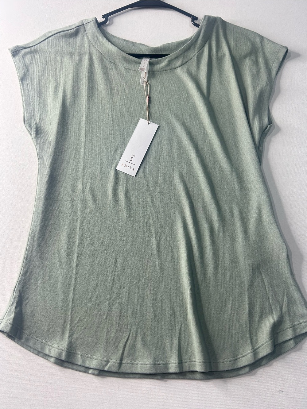 NWT Lularoe Small Cozy Anita Light Green Cap Sleeve T-Shirt